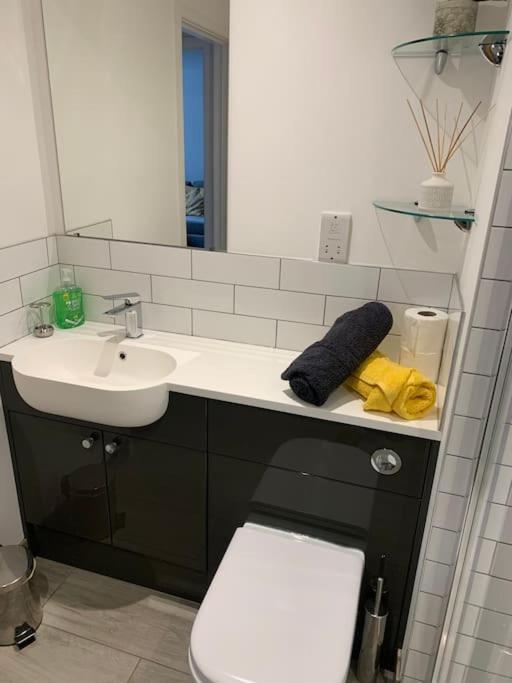 1 Bedroom Self Contained Separate Annexe In Exeter Ide Екстер'єр фото