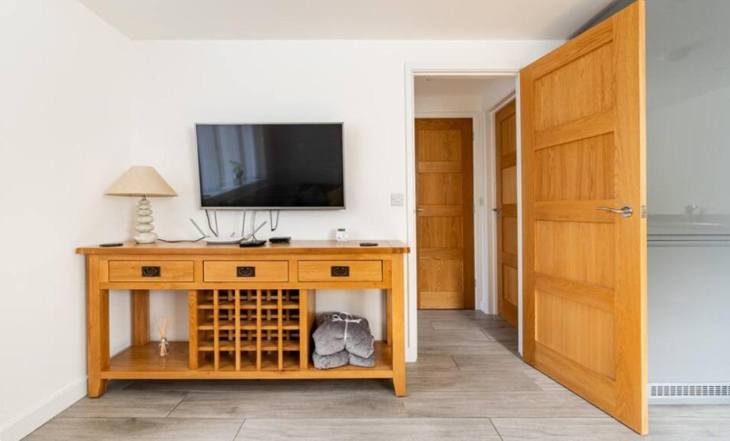 1 Bedroom Self Contained Separate Annexe In Exeter Ide Екстер'єр фото