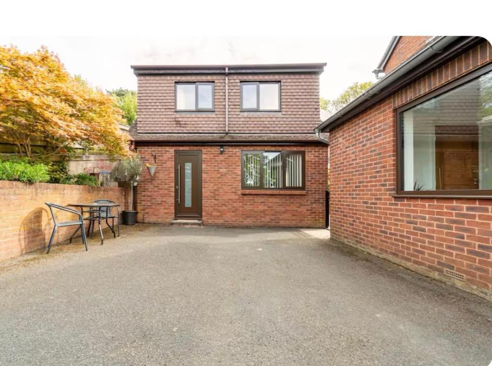 1 Bedroom Self Contained Separate Annexe In Exeter Ide Екстер'єр фото